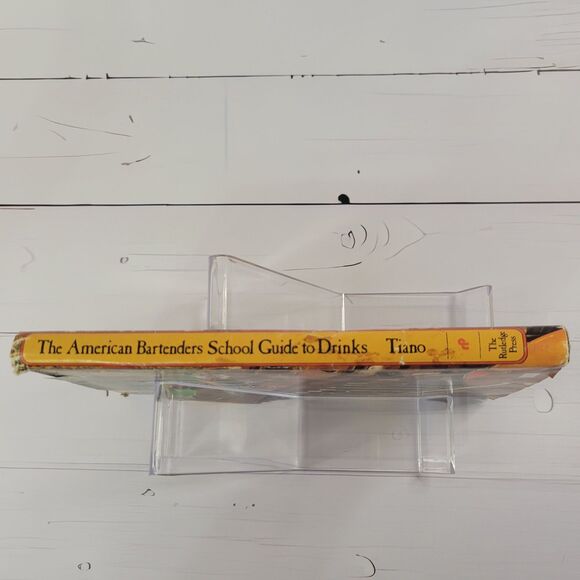 Vintage The American Bartenders School Guide to Drinks 1981 - Picture 3 of 6